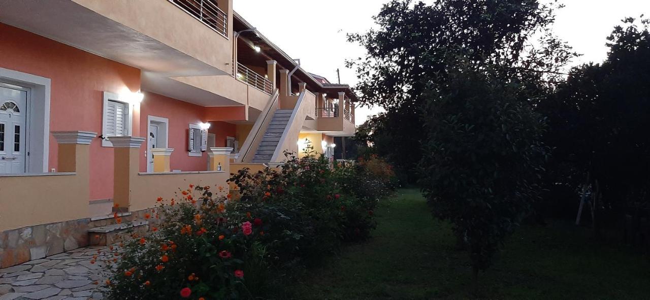 John Apartments First Floor Roda  Extérieur photo